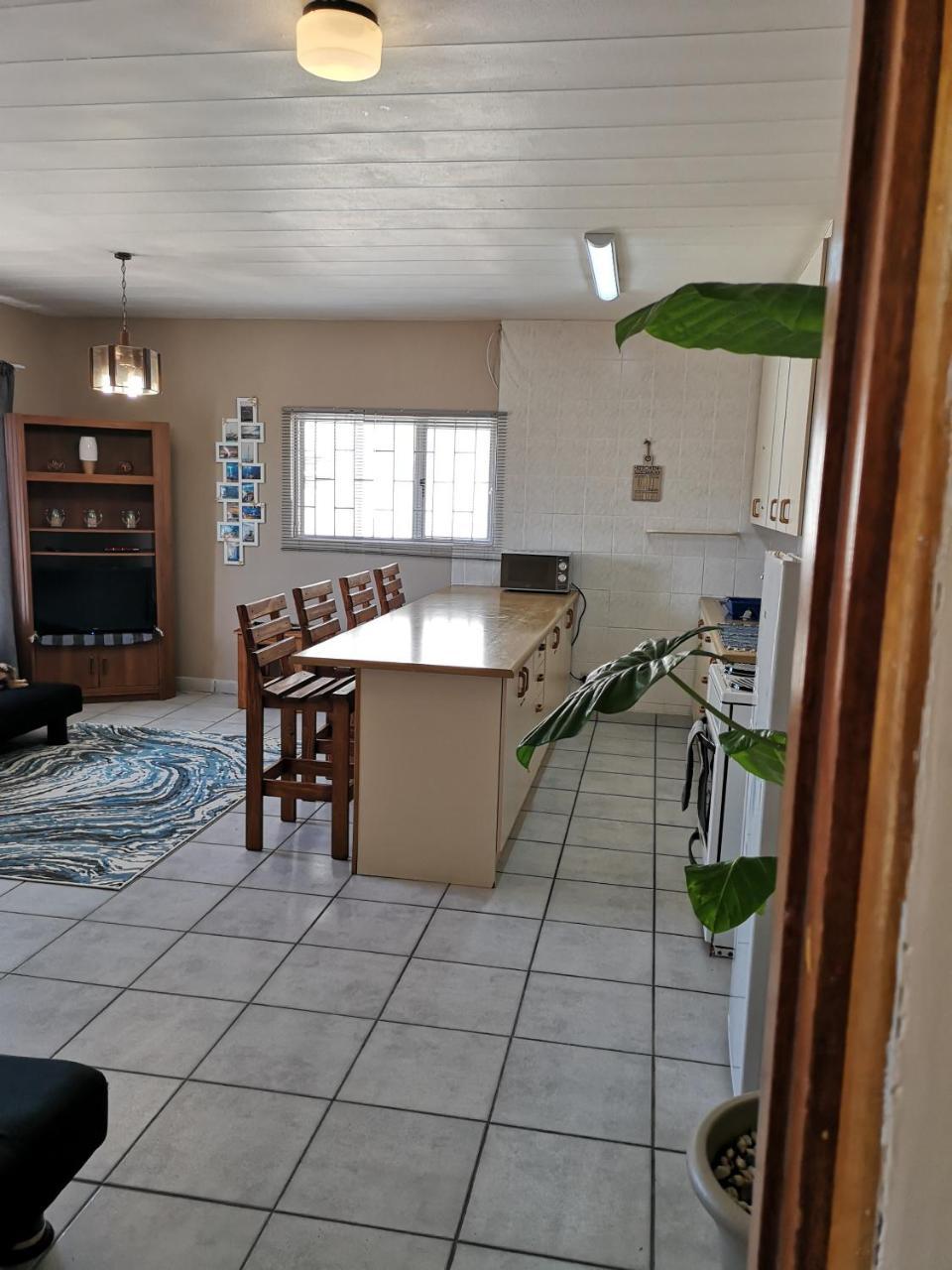 Starfish Guesthouse Lüderitz Buitenkant foto