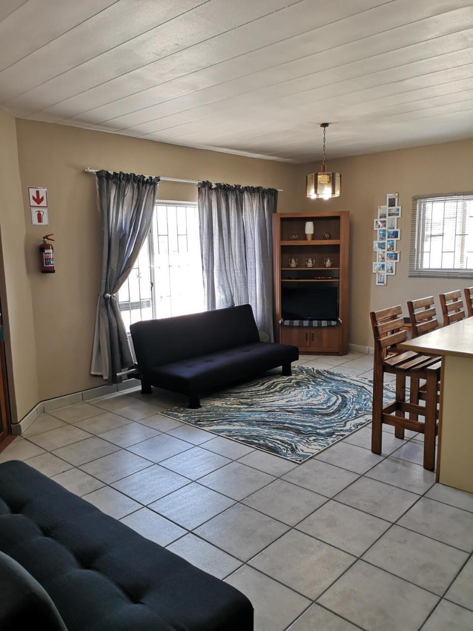 Starfish Guesthouse Lüderitz Buitenkant foto