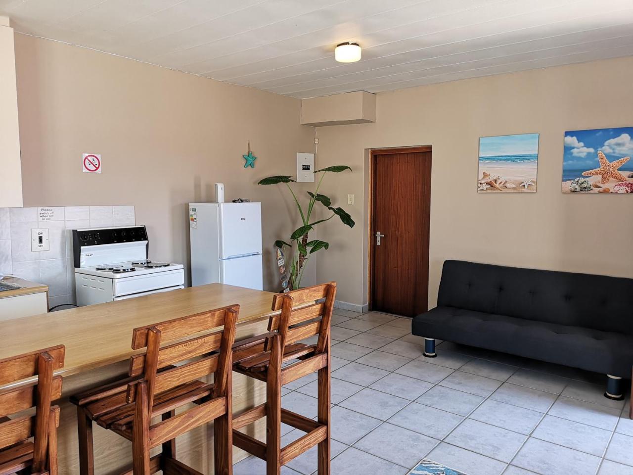 Starfish Guesthouse Lüderitz Buitenkant foto